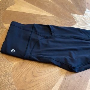 Size 6 Lululemon Crops High Waisted,  GUC
